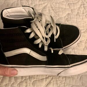 Vans kids Sk8-hi top black and white suede sneakers
